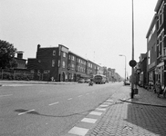 857108 Gezicht op de Amsterdamsestraatweg te Utrecht, met links de huizen Amsterdamsestraatweg 269 -lager.